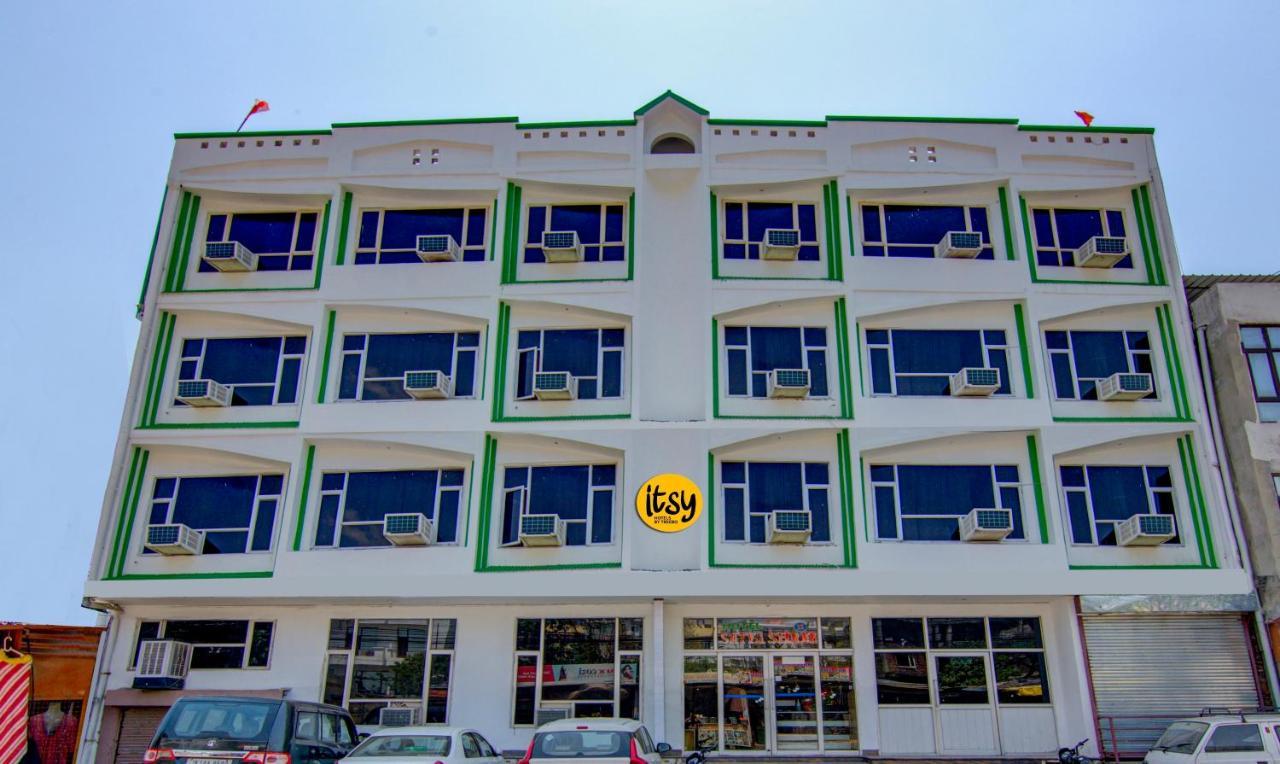 Itsy Hotels Satya Shree Katra  Exterior photo